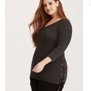 Torrid gray sweater Sz 2